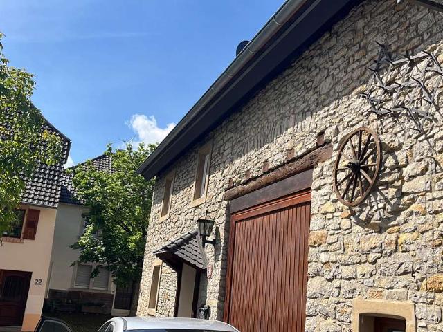 Schatz in Bruchsal Heidelsheim! Steinhaus aus dem 19. Jahrhundert liebevoll modernisiert!