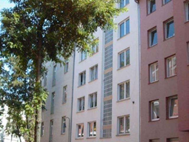 Schick+ ruhig in TH Nähe! Tolle Wohnung in 1. Etage! mit EBK Nicht WG geeignet