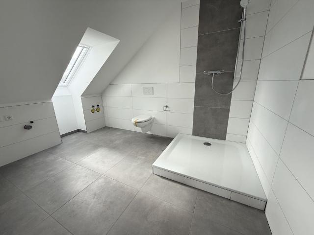 Schicke Neubau Single Wohnung im Loftstyle