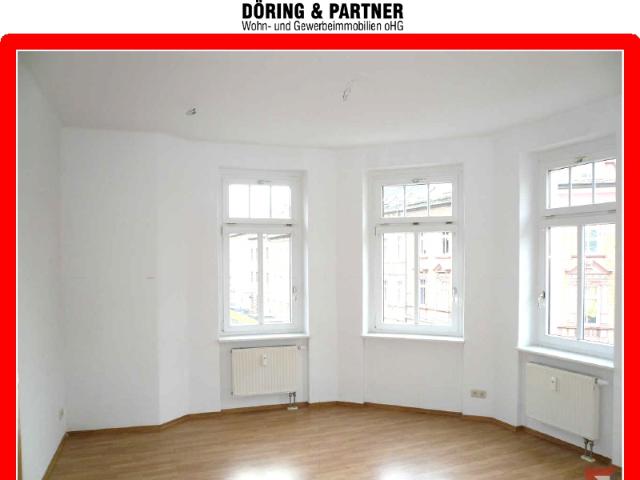 Schicke, optimal aufgeteilte 3 Raum Wohnung mit Personenaufzug im 2.OG !