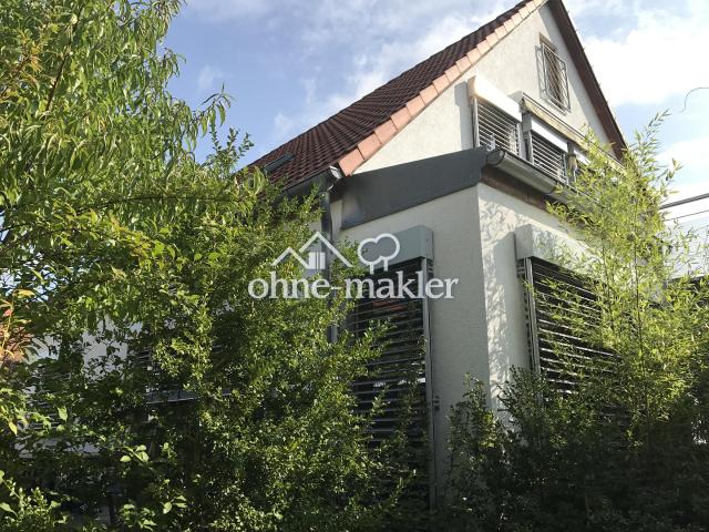 Gepflegte Architekten DHH mit 3 Kinderzimmern – ruhig und grün in Nürnberg Worzeldorf