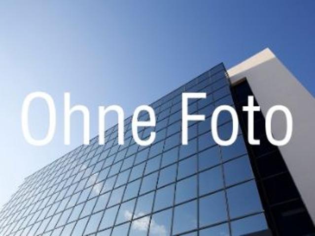 Schicke Penthousewohnung mt Terrasse um die ganze Wohnung! Wohnen im Grünen, ruhig gelegen!