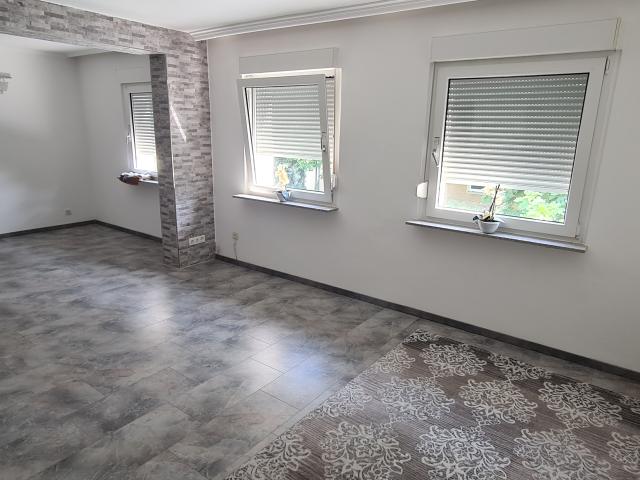 Schicke Wohnung auf 2 Ebenen in ruhigem 2 Familienhaus in Bönen kurzfristig frei!
