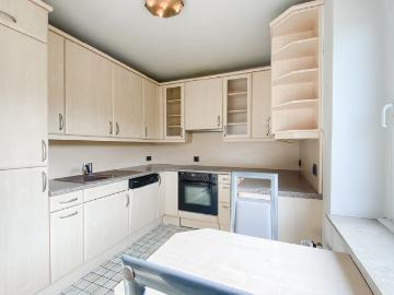 Schicke Wohnung mit Balkon u. Tiefgaragenplatz in Erkrath zu vermieten