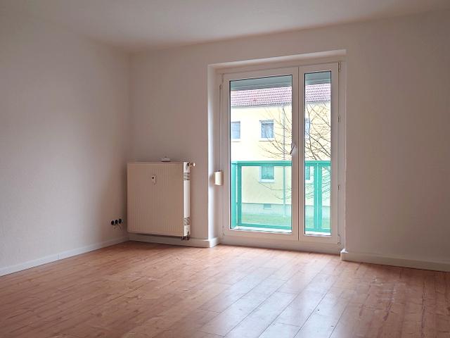 Schicke Wohnung mit Balkon in schöner grüner Wohnlage in der Delle Lerchenweg
