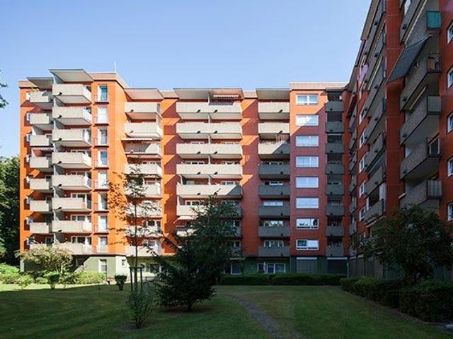 Schicke 1, 5 Zimmerwohnung mit Balkon