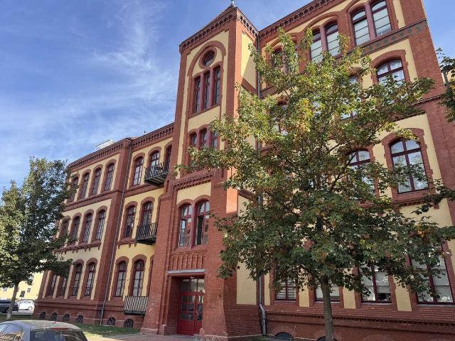 Schicke 1 Raum Loft Wohnung in Stadtfeld