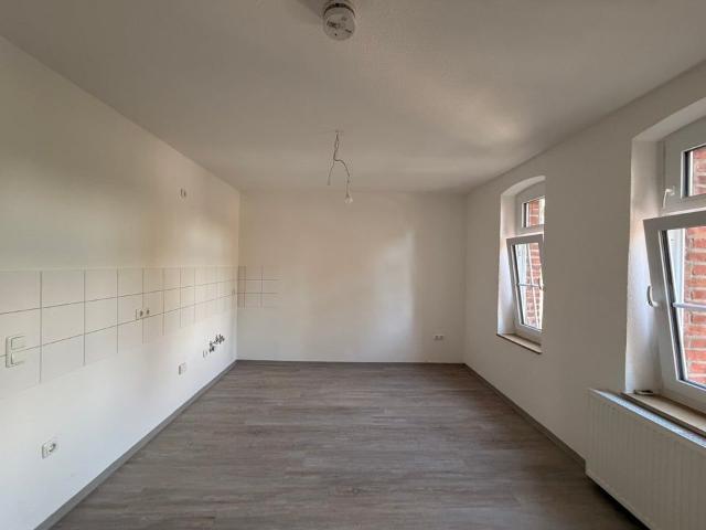 Schicke 2 Raum Wohnung in ruhiger Lage wir haben für Sie einzugsbereit renoviert !