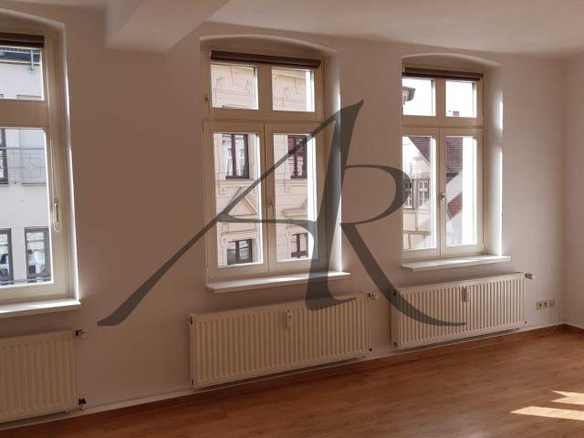 schicke 2 Zimmer Wohnung mit Einbauküche und Stellplatz