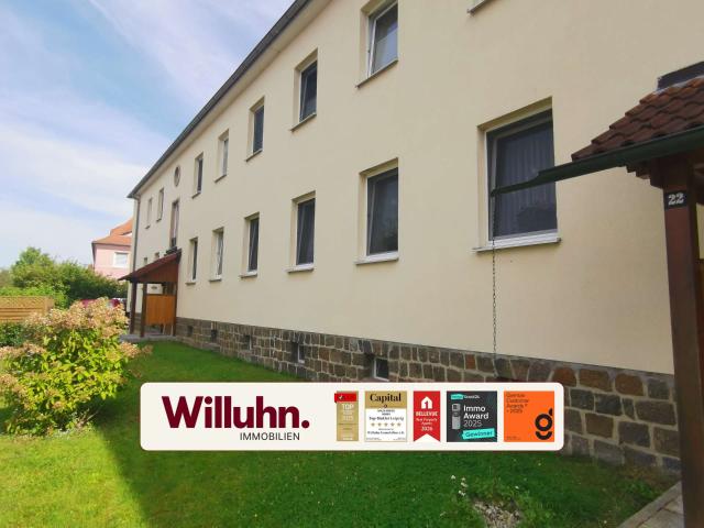 Schicke 3 Raum Wohnung mit separater Küche und Tageslicht Wannenbad in gepflegtem MFH