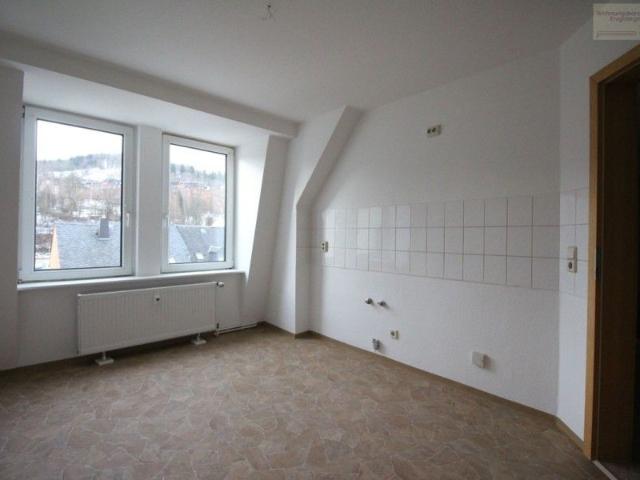 Schicke 3 Raum Dachgeschoss Wohnung in Aue