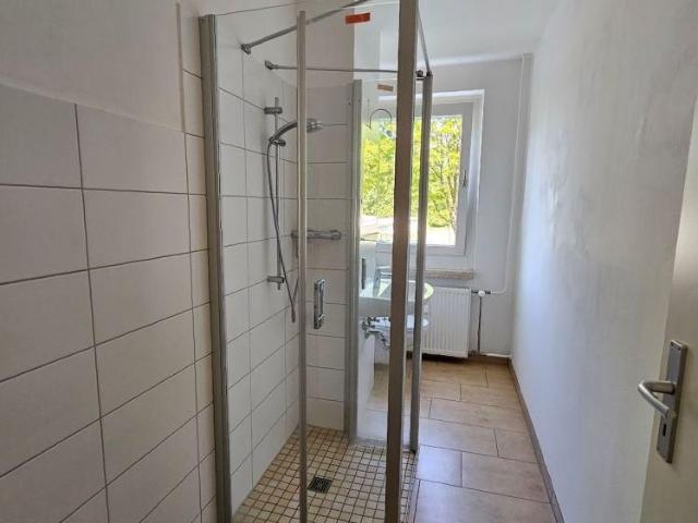 Schicke 3 Zimmer Wohnung mit ebenerdiger Dusche
