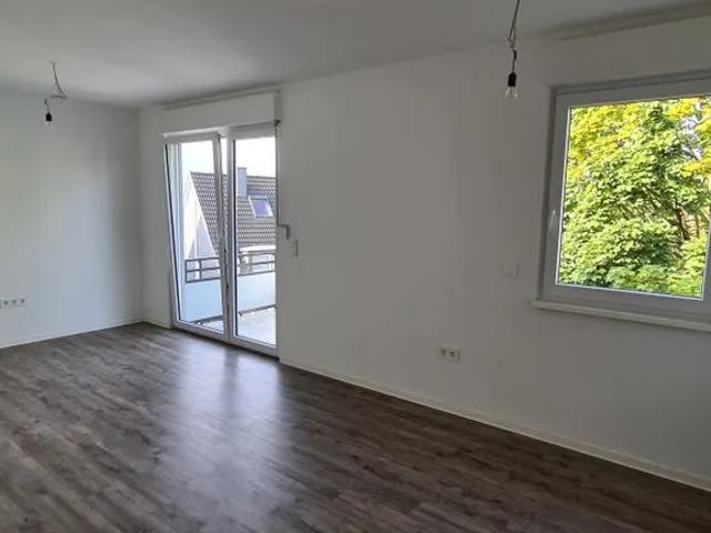 Schicke 4 Zimmer Neubauwohnung mit 2 Balkonen