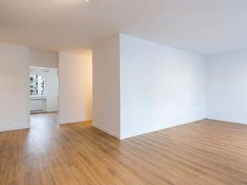 Schicke 4 Zimmer Wohnung mit Blick bis nach Frankfurt