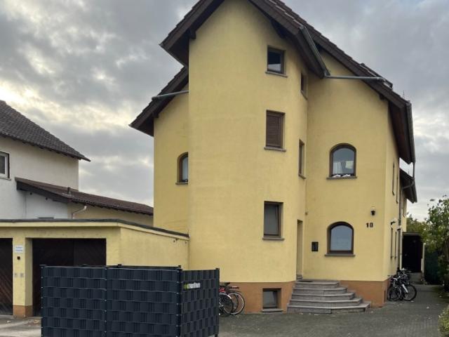 Schickes 1 Zimmer Appartement mit eigener Terrasse in ruhiger Lage, Stadtbusbereich Gießen