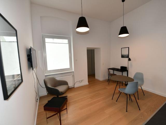 Schickes Design Apartment im begehrten Lindenthal