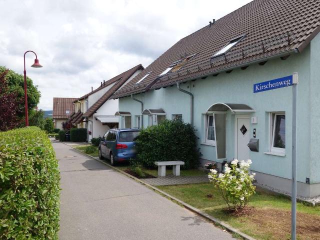 Schickes Reihenmittelhaus mit sonniger Terrasse, Garten & Außenstellplatz: aktuell VERMIETET