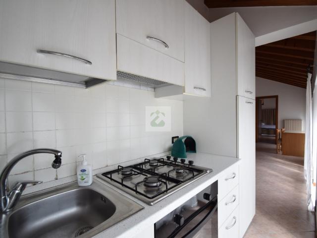Schio ZONA CENTRO AFFITTASI APPARTAMENTO COMPLETAMENTE ARREDATO