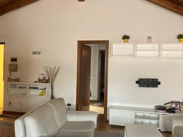 SCHIO MANSARDA IN AFFITTO 500€/MESE