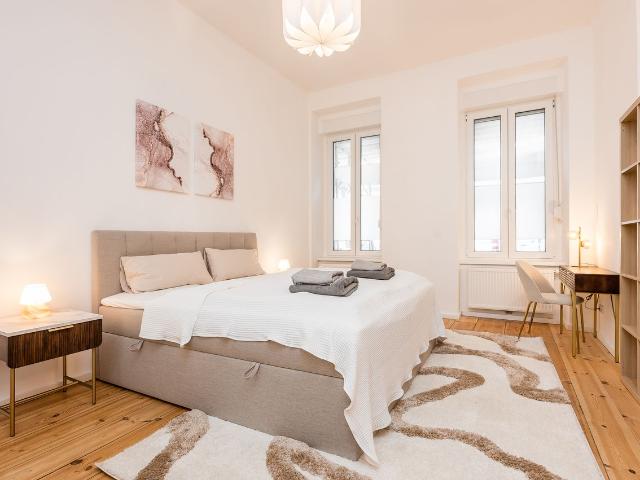 Schillerkiez Serviced Apartment, Berlin Amsterdam Apartments for Rent