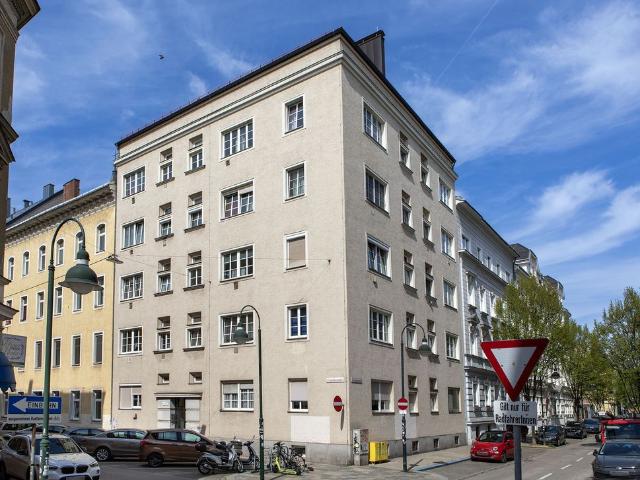 Schillerstraße 57 5