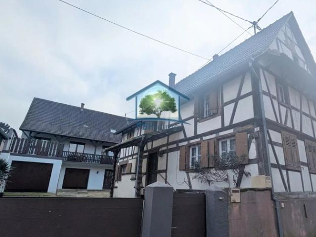 SCHILLERSDORF 67 Propriété avec 2 maisons. Cour. Dépendance sur 24.81 ares dont env.7 ares constructibles