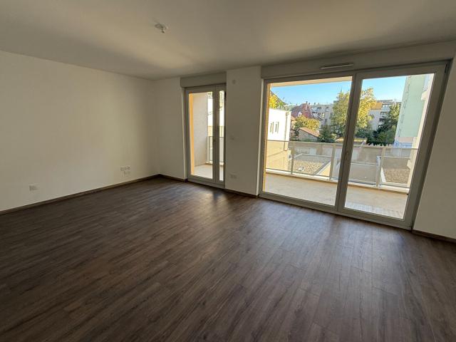 Schiltigheim: 2 Pièces neuf