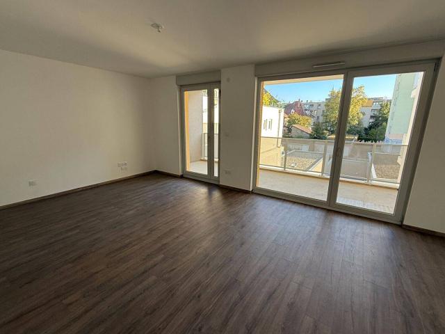 Schiltigheim: 2 Pièces neuf