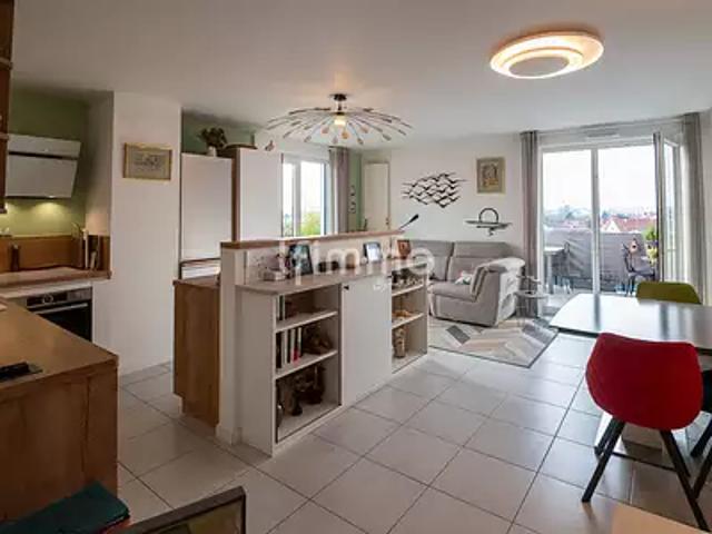 Schiltigheim 67300 Achat / Vente appartement 5 pièces t5 au dernier étage terrasse