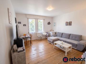 SCHILTIGHEIM Charmant 3 pièces de 56 m2 au 1er étage avec balcon non meublé