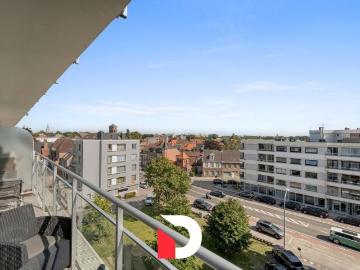 Schitterend gerenoveerd en uiterst aangenaam hoekappartement met 3 slaapkamers te Sint Andries Sint Baafs