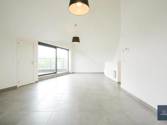 Schitterende duplex met 2 slpk en terras + fietsenberging