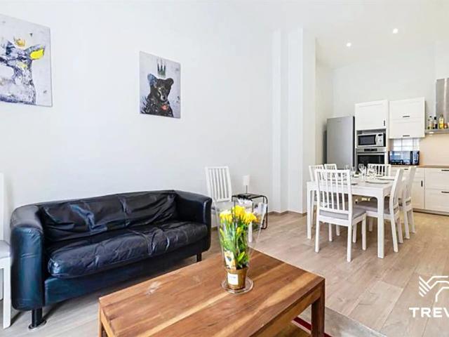 Schitterende kamer in een gedeeld huis in een gerenoveerde woning!