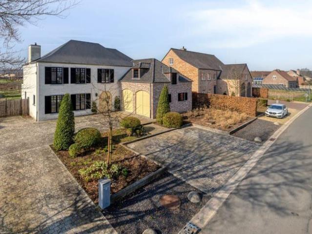 Schitterende villa met landelijke ligging in Tongerlo