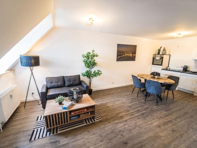 Schlachteperle:: 2.5 Room Apartment in Bremen's Schlachte District, Bremen Amsterdam Apartments for Rent