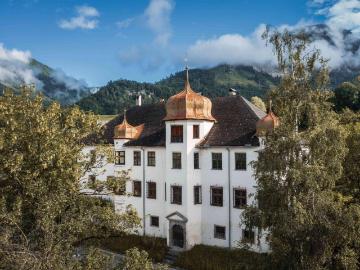 Schloss Achenrain in Kramsach, Tirol: Historisches Juwel
