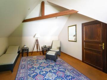Schlossartige Villa auf über 6.600 m² teilbarem Bauland in einzigartiger Lage Pressbaums