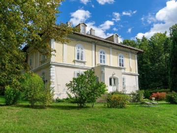 Schlossartige Villa auf über 6.600 m² teilbarem Bauland in einzigartiger Lage Pressbaums