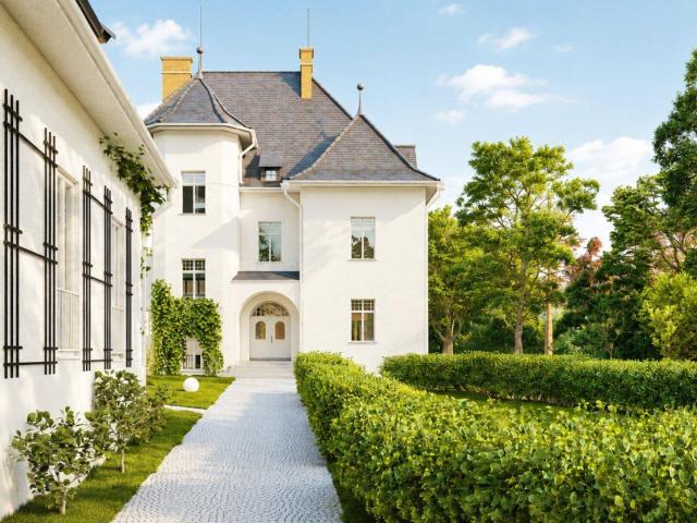 Schlossartiges Anwesen mit Baugenehmigung & atemberaubendem Wienblick
