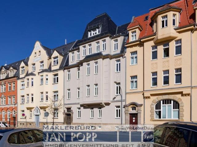 Schlossblick von der Dachterrasse Erstbezug nach Sanierung