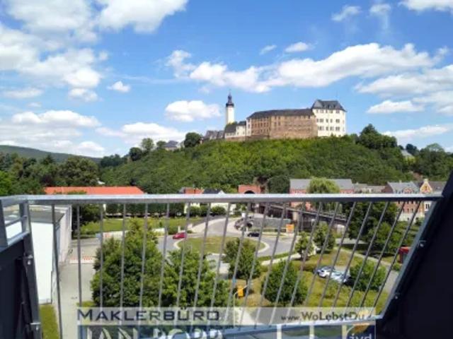 Schlossblick von der Dachterrasse Erstbezug nach Sanierung