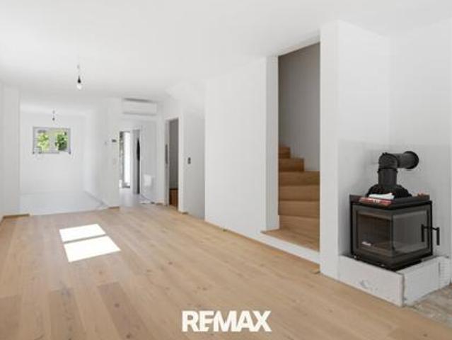 Schlüsselfertige Neubau Doppelhaushälfte in Baumeisterqualität nahe Wien!