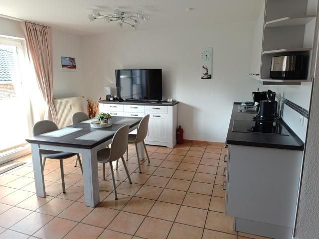 Schlüsselfertige Ferienwohnung mit Hafenblick Lauterbach/Rügen