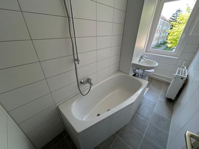 Schnell sein und Nachmieter werden! Moderne 3 Zimmer Wohnung in ruhiger Lage!