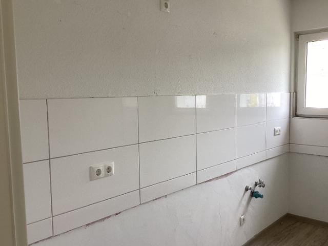Schnuckelige 3 Zimmerwohnung mit sonnigem Balkon!