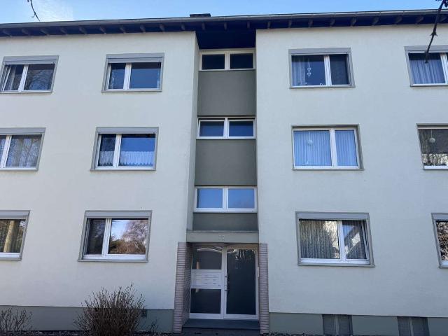 Schnuckelige 3 Zimmer Dachgeschosswohnung im Grenzbereich von Dortmund Lütgendortmund/Bochum
