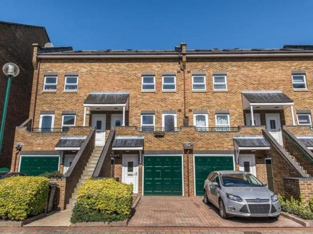 Schooner Close, London E14, 2 bed terraced house to rent, £2,500 pcm | PrimeLocation