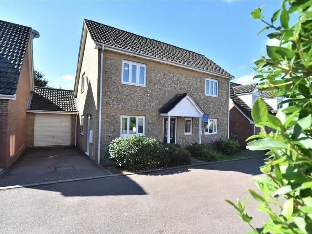 School Close, Lakenheath, Brandon. 3 bed detached house to rent £1,515 pcm £350 pw