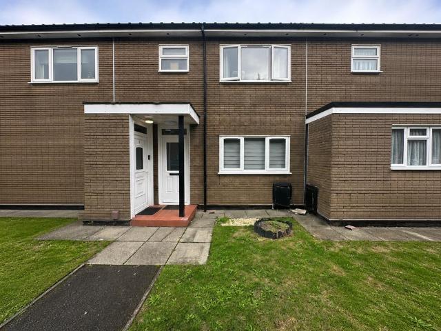 School Close, Poynton 1 bed apartment to rent £1,025 pcm £237 pw