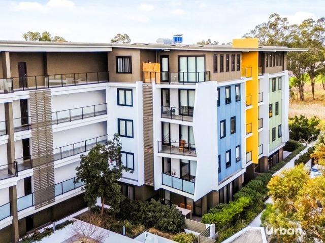 School, Shopping & Station at Your Doorstep